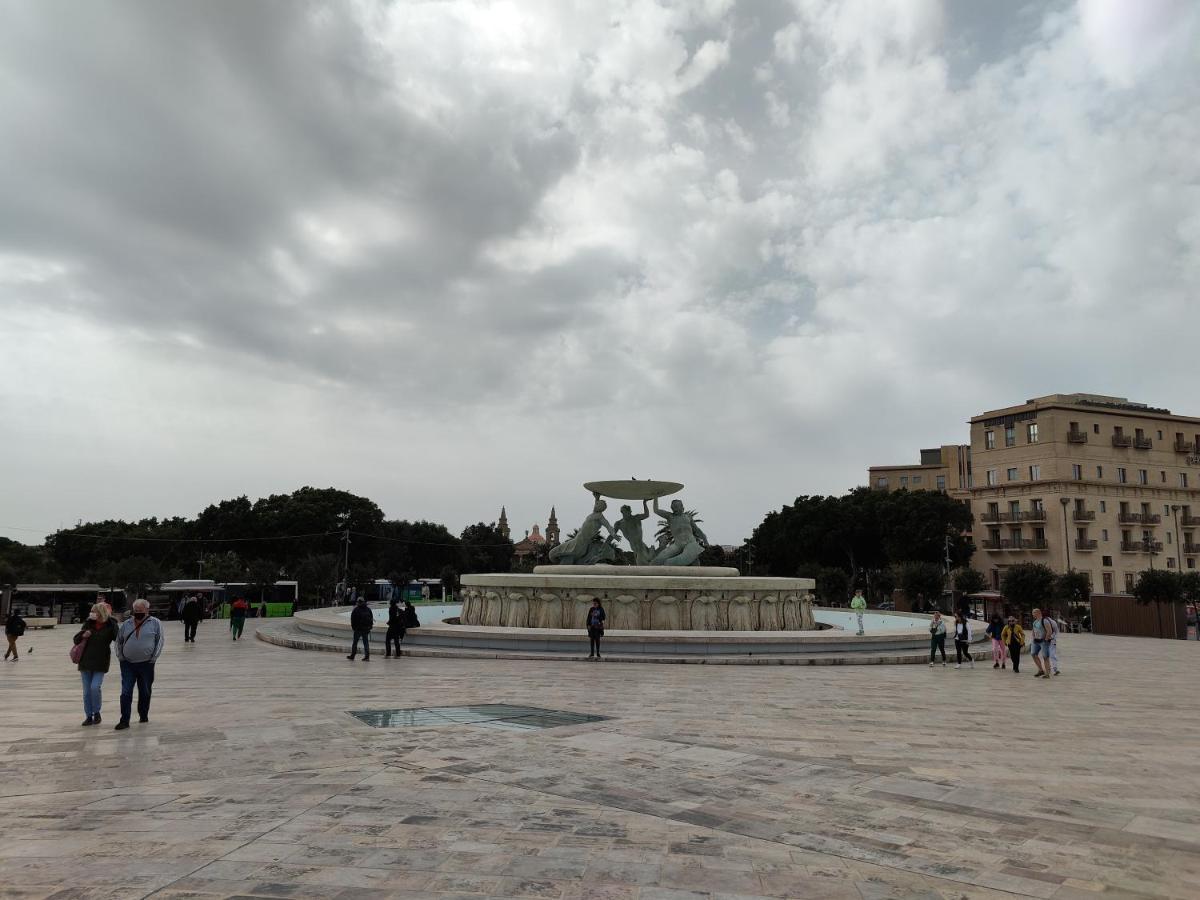 Near Valletta City - Open Views - Ta Tessie Suite in Floriana - Malta Esterno foto